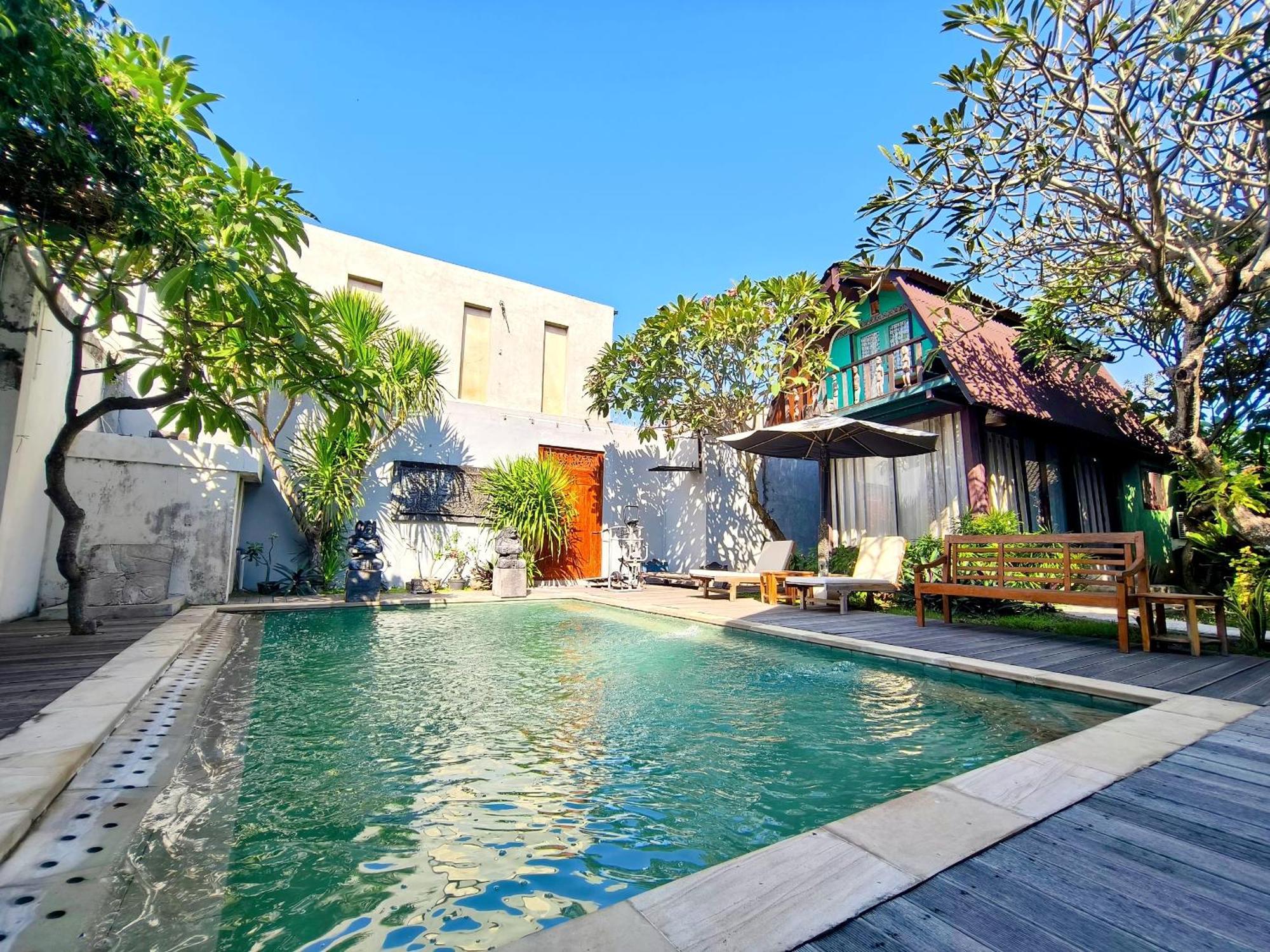 Panda Lumbung Bed & Breakfast Sanur Екстериор снимка