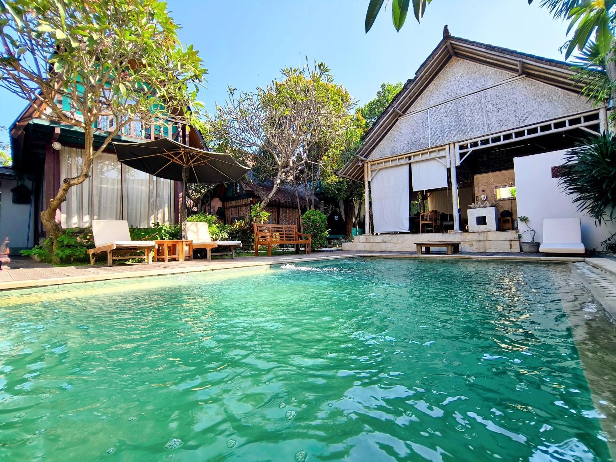 Panda Lumbung Bed & Breakfast Sanur Екстериор снимка